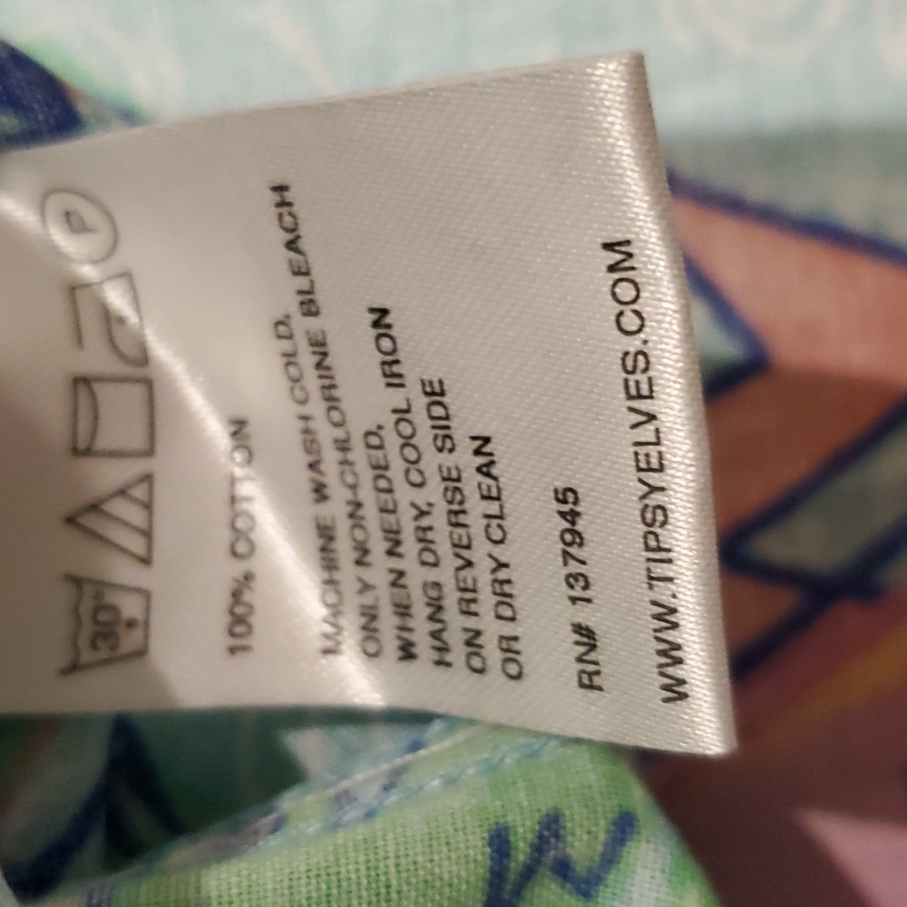 Tipsy Elves button down. AWESOME pattern. CLOSET … - image 6